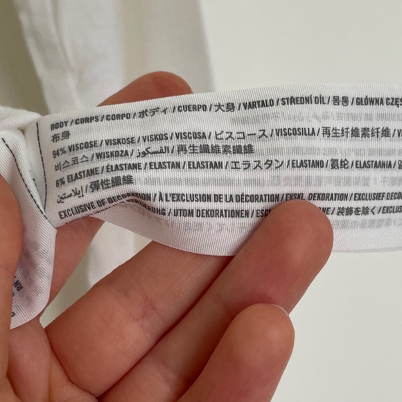 Abercrombie and Fitch White Long-Sleeved Tie-Front Top Size XS - Picture 9 of 11